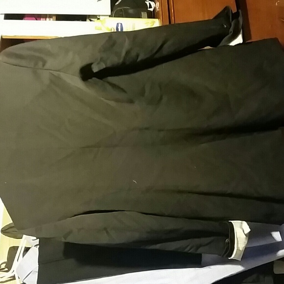 Blazer - Picture 3 of 3
