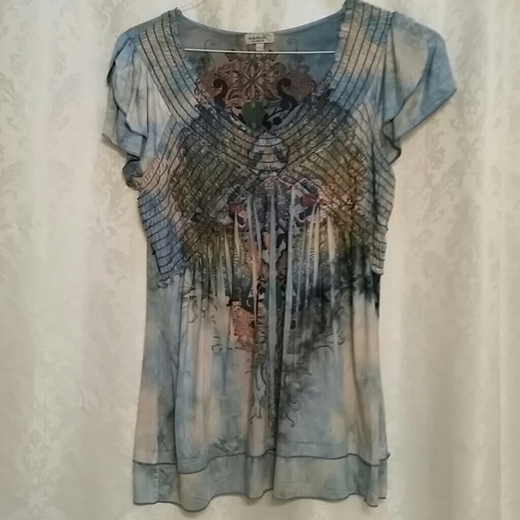 BEAUTIFUL Blouse for all occasions