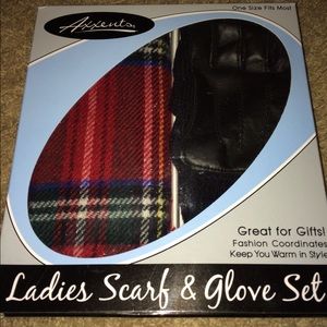 Ladies Scarf and Glove Set