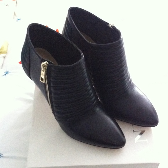 Booties 🔥PRICE REDUCE🔥 - Picture 3 of 4