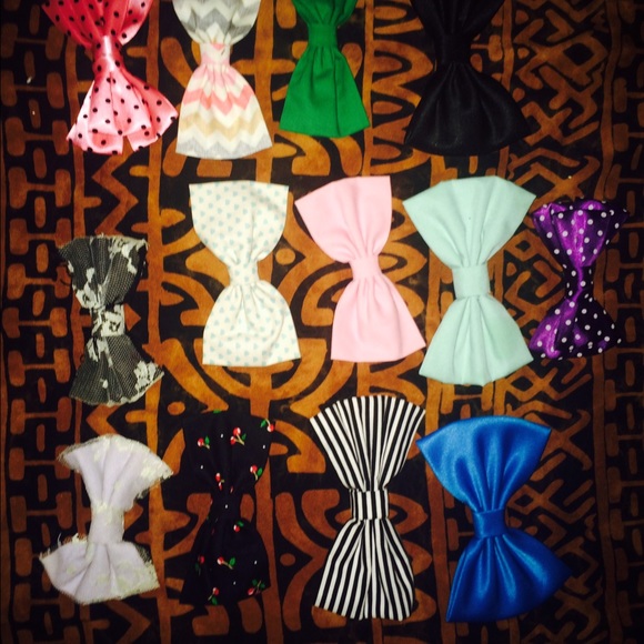 Hair bows - Picture 1 of 4