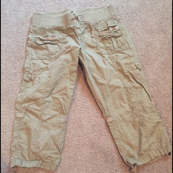 ******SOLD******Woman's capris