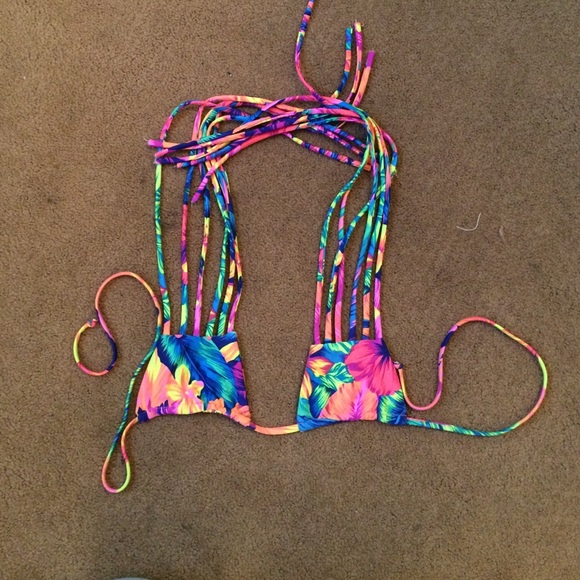 Stone fox swim Top