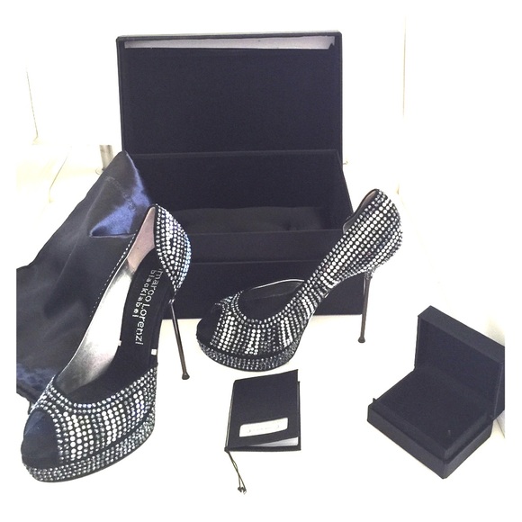 Shoes - Cinderella shoes