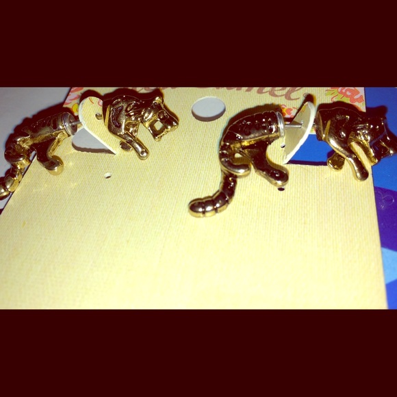 Tiger earrings