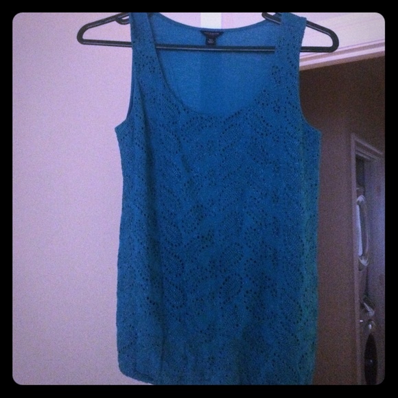 Blue sleeveless top