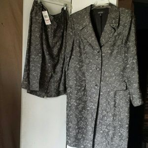 NWT KASPER SUIT