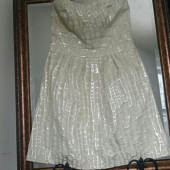 Strapless cream and silver pattern dress
