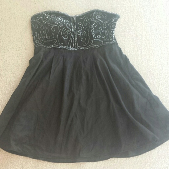 Black strapless dress