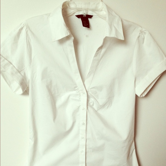 White Collared H&M shirt