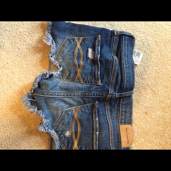 Shorts - Picture 2 of 2
