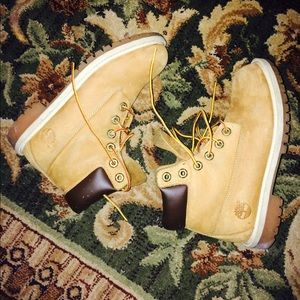 Timberlands ! 9/10 Condition