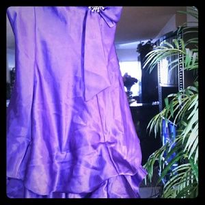Beautiful purpke prom/bridesmaids dress