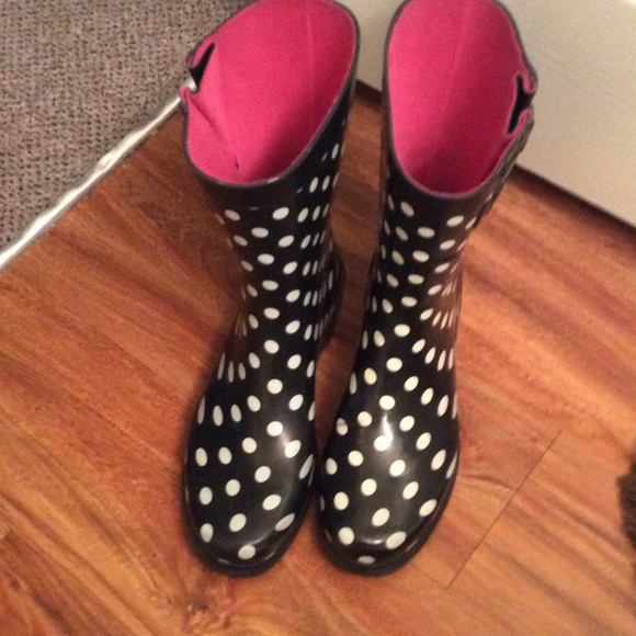 Polka dot rain boots new - Picture 1 of 4