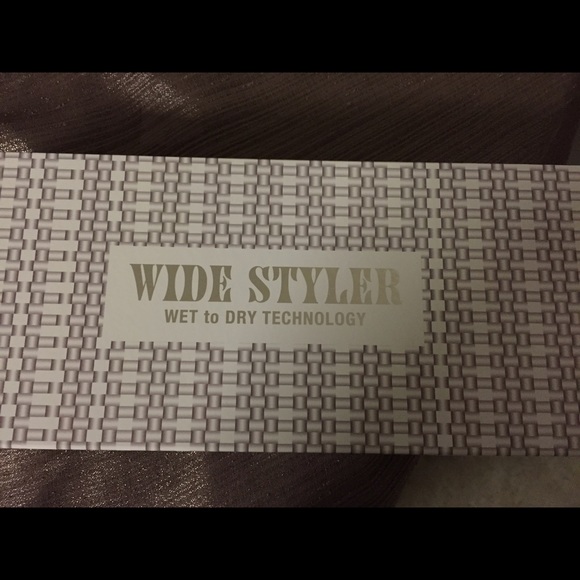 Wet and dry flat iron - Picture 2 of 2