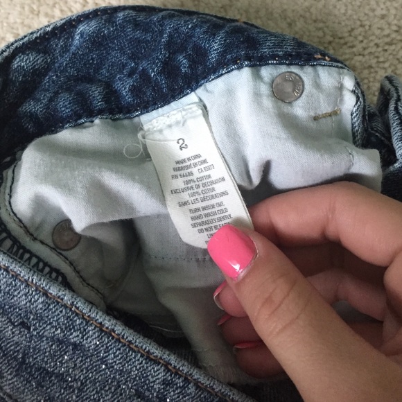 Sparkly American Eagle Shorts - Picture 3 of 4