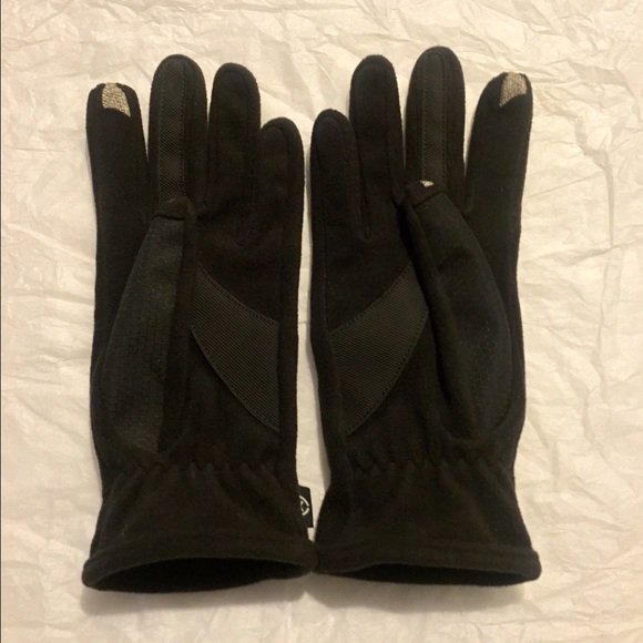 NWOT Isotoners Smart Touch Gloves Black Small