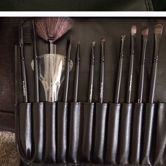 Spot Fake Mac - Picture 4 of 4