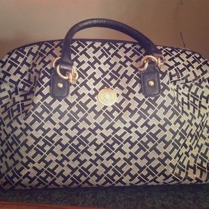 Tommy Hilfiger purse