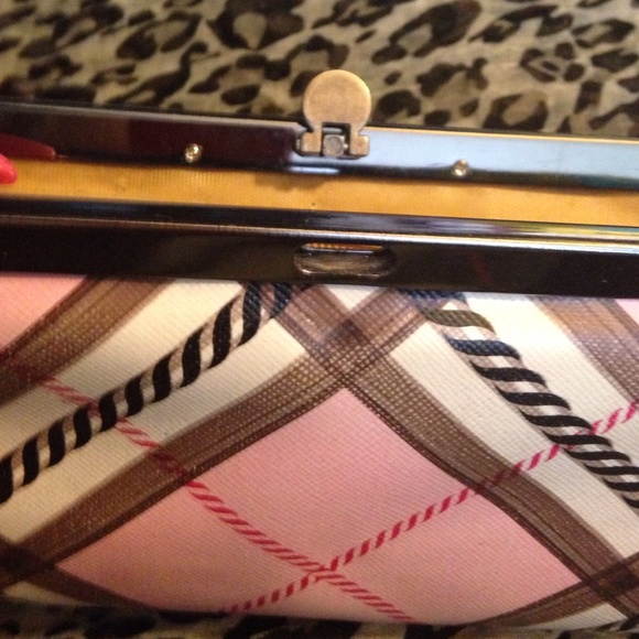 Wallet - Picture 3 of 4