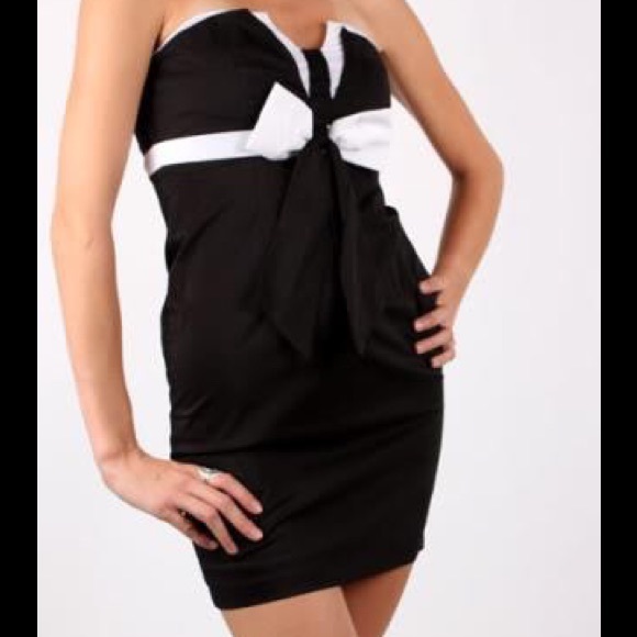 Brand new black dress in cotton size small