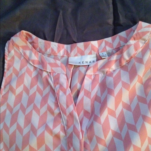 Top - Picture 2 of 2