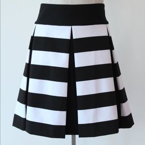 Robbi & Nikki Goddard Stripe Skirt