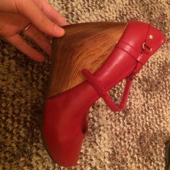 Qupid's Red Wedges!