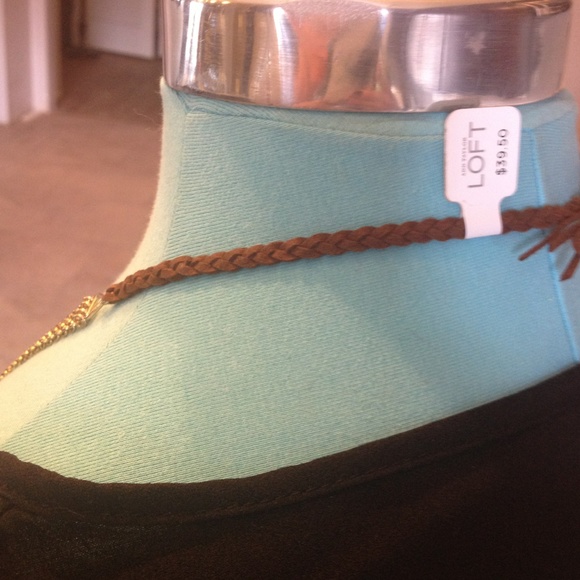 Loft Gold and beaded statement necklace - Picture 3 of 4