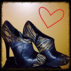 Carlos Santana Booties!