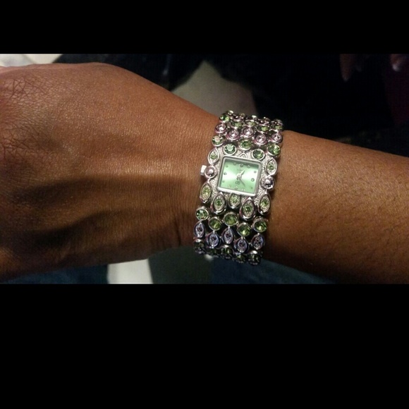 Watch bracelet 8 inches length - Picture 1 of 3