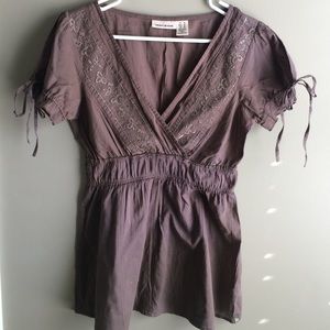 Short sleeved blouse