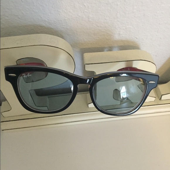 Authentic Ray ban sunglasses