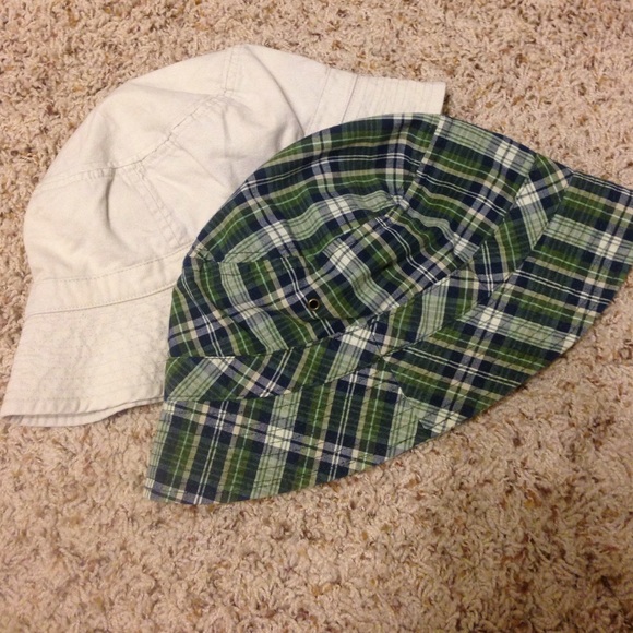 GAP Lot of 2 Women's Beach Bucket Hats