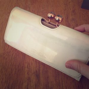 100% authentic Ted Baker Wallet