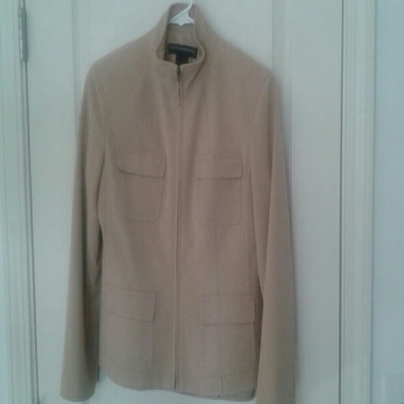 Pant suit. Camel/tan/khaki colored - Picture 1 of 4