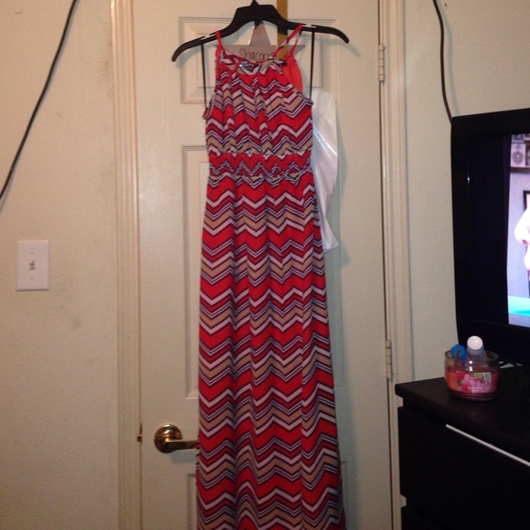 Printed Maxi dress - Picture 1 of 3