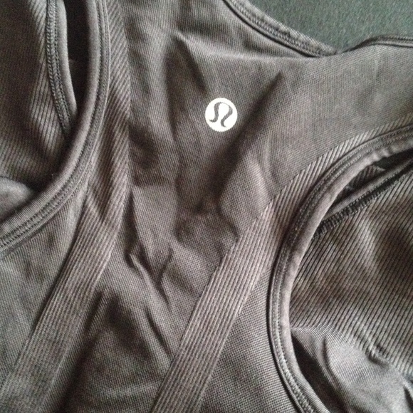 Lulu lemon tank
