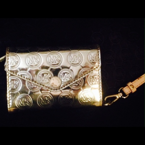 Michael Kors gold wristlet