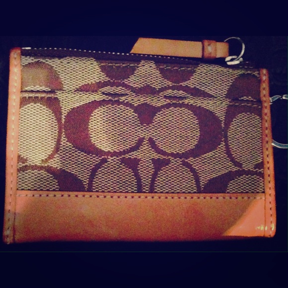 Authentic coach change purse and key ring