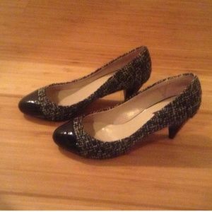 Zara low-heeled pumps