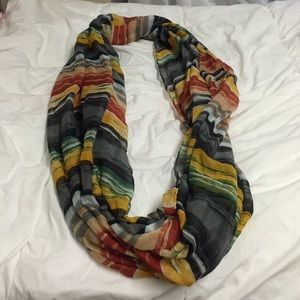 Stripped circle scarf