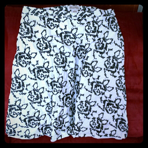 Bblack and white  skirt