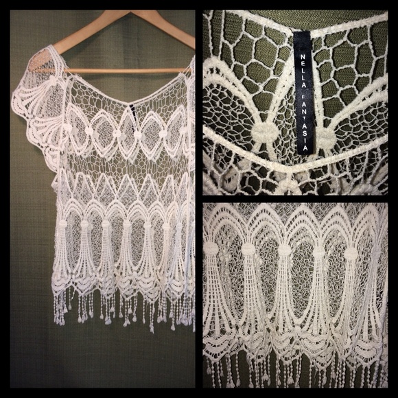 Lace Fringe Blouse - Picture 4 of 4