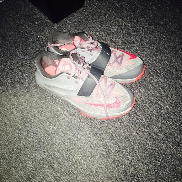 Girls KD'S