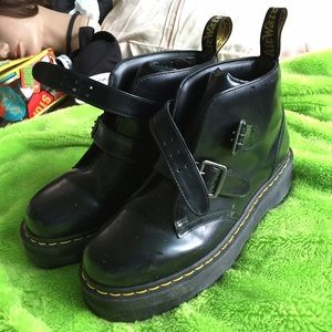 Doc Marten Devon Platform Boots size 10 women