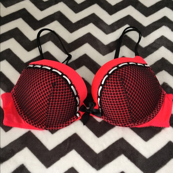 VS Very Sexy Push-up