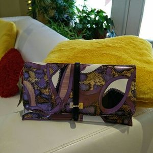Gorgeous Vintage Violet & Lavender Clutch/shoulder bag. Never used!