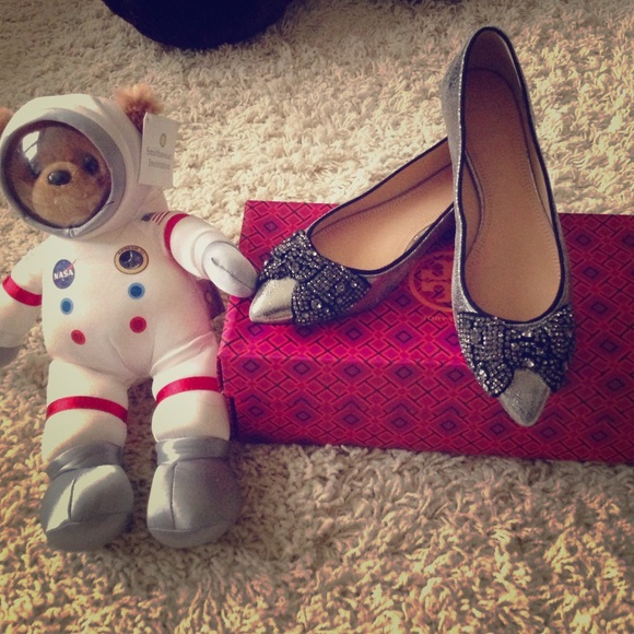 Tory Burch cute flats