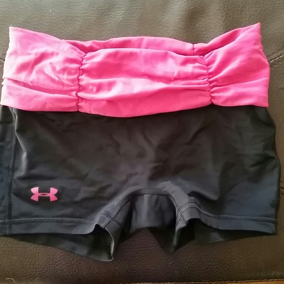 Size small Under Armour spandex shorts